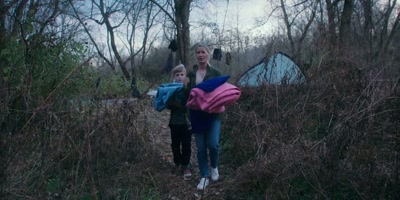 Hi there, uh,
we're from Phillip's Wish, - 5000 Blankets