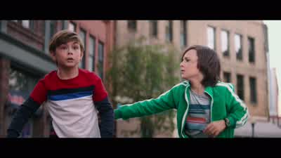 -Hi! -TOMMY: Mom! -Hi! - WandaVision
