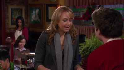 Hi, uh, I'd like
a small cheeseless
vegetarian pizza, - Rules of Engagement