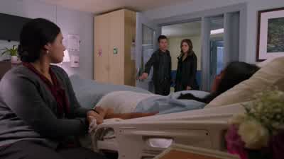 Hi, Vanessa. - Chicago P.D.