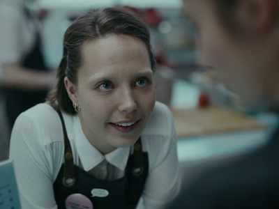 Hi. What would you like? - Girl Picture