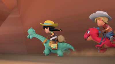 Hi-yah! You can do it, Clover! - Dino Ranch