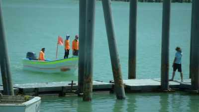 Hiding in plain sight
as tour boat operators. - Trafficked with Mariana van Zeller