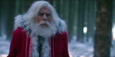 (HIGH—PITCHED WHINE, GROANS) - The Heist Before Christmas