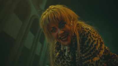HIGH-PITCHED: Mummy!
HE SCREECHES - Count Abdulla