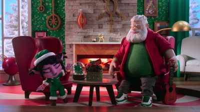 (high-pitched screams)
Oh my god! Oh my god! - Santa Inc.