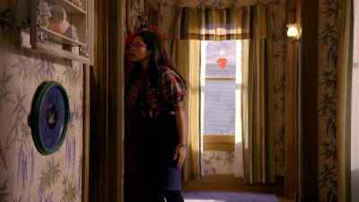 Hilda, come on. - Ugly Betty