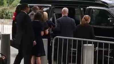 Hillary Clinton collapsed - Feels Good Man