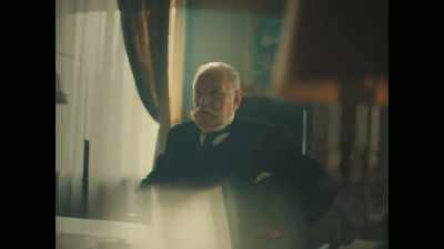 Hindenburg concludes
Hitler is best suited - Rise of the Nazis