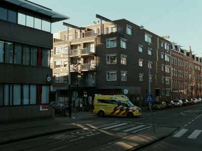 His father Sem Viskoop - Occupied City