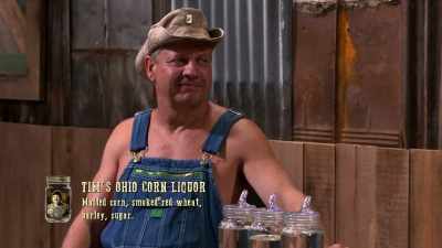 -His grain build got heavy.
It's a scotch, now.
-It... Yeah. I-- - Moonshiners: Master Distiller