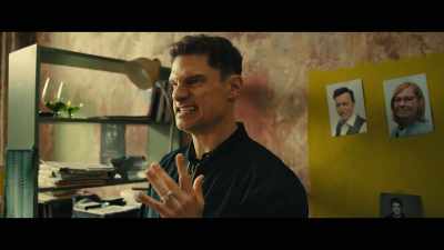 His incisive
critique is so sharp, - Pitch Perfect: Bumper in Berlin