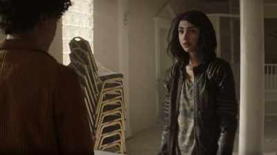 His odds of survivalincrease dramatically - The Walking Dead: World Beyond