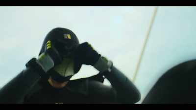 His pulse is slow.
We need to get him back. - Dive Club