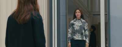His wife is very ill. - A Man and a Woman