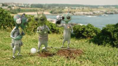 [hissing] - Alien TV