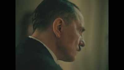 Hitler's decision is to offer Rohm - Rise of the Nazis