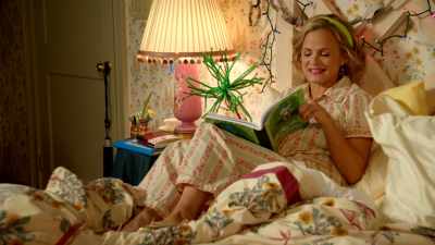 Hits -- I got my
holiday spirit back - At Home with Amy Sedaris