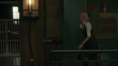 - Hm, hm, hm. - Frankie Drake Mysteries