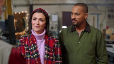 Hm, there's someone
after my own heart. - Trading Up Christmas