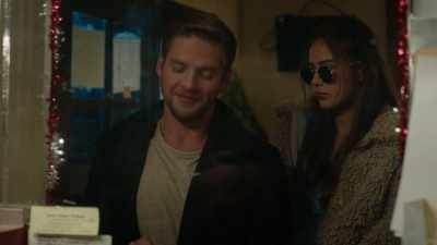 -Hmm.
Alright, well let's go get it. - Road Trip Hostage