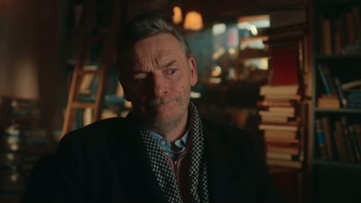 - Hmm.
- But Carrie's getting pissed - Extraordinary