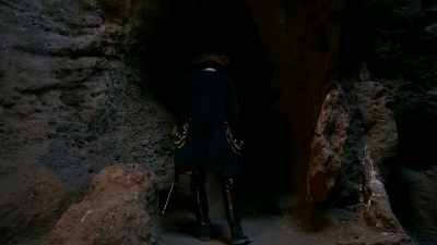 Hmm. Can't see a bloody thing. - Empire Queen: The Golden Age of Magic