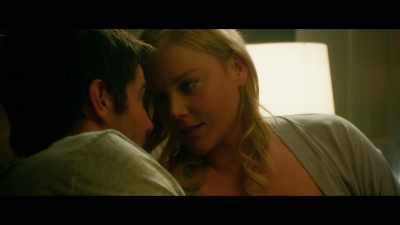 Hmm? Come on, let's do it.
Let's get married. - Geostorm