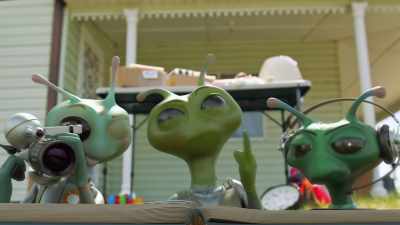 Hmm...
[contemplative babbling] - Alien TV