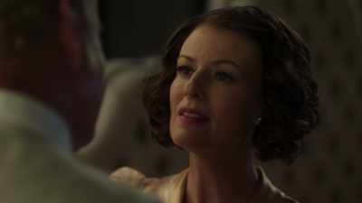 Hmm, she knew a wolf
when she saw one. - The Last Tycoon