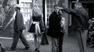 Hmm. Looks like that's our man. - Supernatural