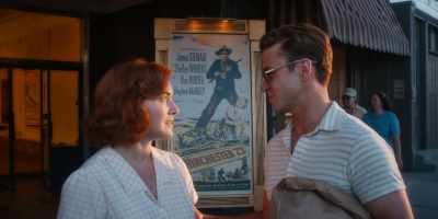 Hmm? Oh, yes, it's lovely. - Wonder Wheel
