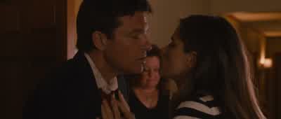 Hmm. Diana, Trish, Jessie, Franny. - Meet Diana. - Hi. Oh. Hi. Nice to meet you. Nice to meet you, t - Identity Thief