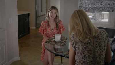 - hmm.
- Um, and we're great. - The Wrong Life Coach