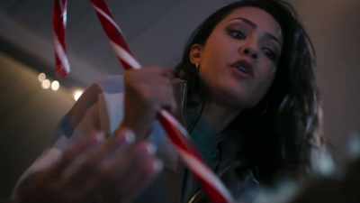 Ho! Ho! Ho!...whoa! - The Christmas Sitters