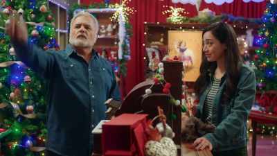 Ho-ho-Jose!
[laughs] - Holiday in Santa Fe