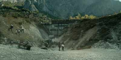 HOCHGEBIRGSSTAUSEEN KAPRUN
When the dam is completed - - A Fortunate Man