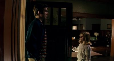 Hoffman, freeze. - Ouija: Origin of Evil