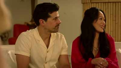 - Hola. Hace unos meses, - Couples Retreat Murder
