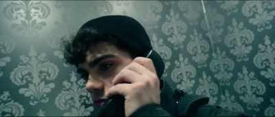Hola.
- Up, down, upside down, - Max Winslow and The House of Secrets