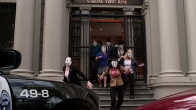These are hostages. - Arrow