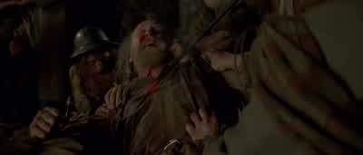 Hold him. - Braveheart