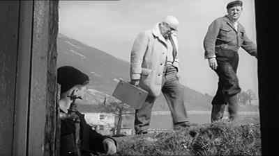 Hold it, folks.
Back of the line. - Whistle Down the Wind