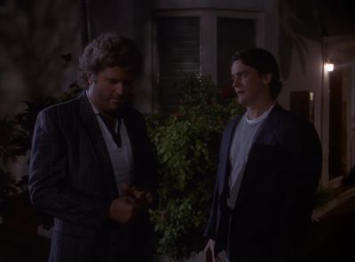 Hold it, Goodman. Police! - Miami Vice