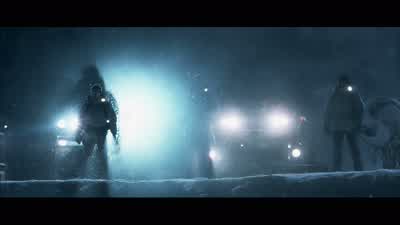 Hold it, guys. - Alien vs  Predator