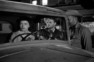 Hold it, lady. - Where Danger Lives