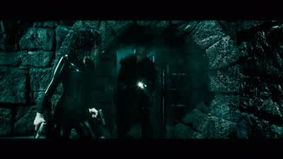 - Where is he? - Underworld: Evolution