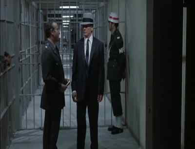 Hold it. - The Valachi Papers