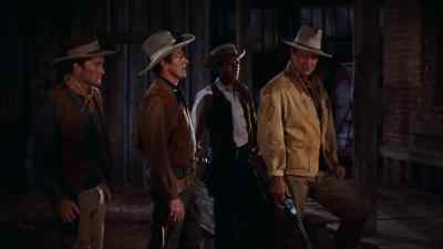 Hold it. - Rio Bravo