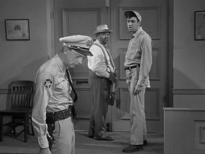 HOLD IT! - The Andy Griffith Show